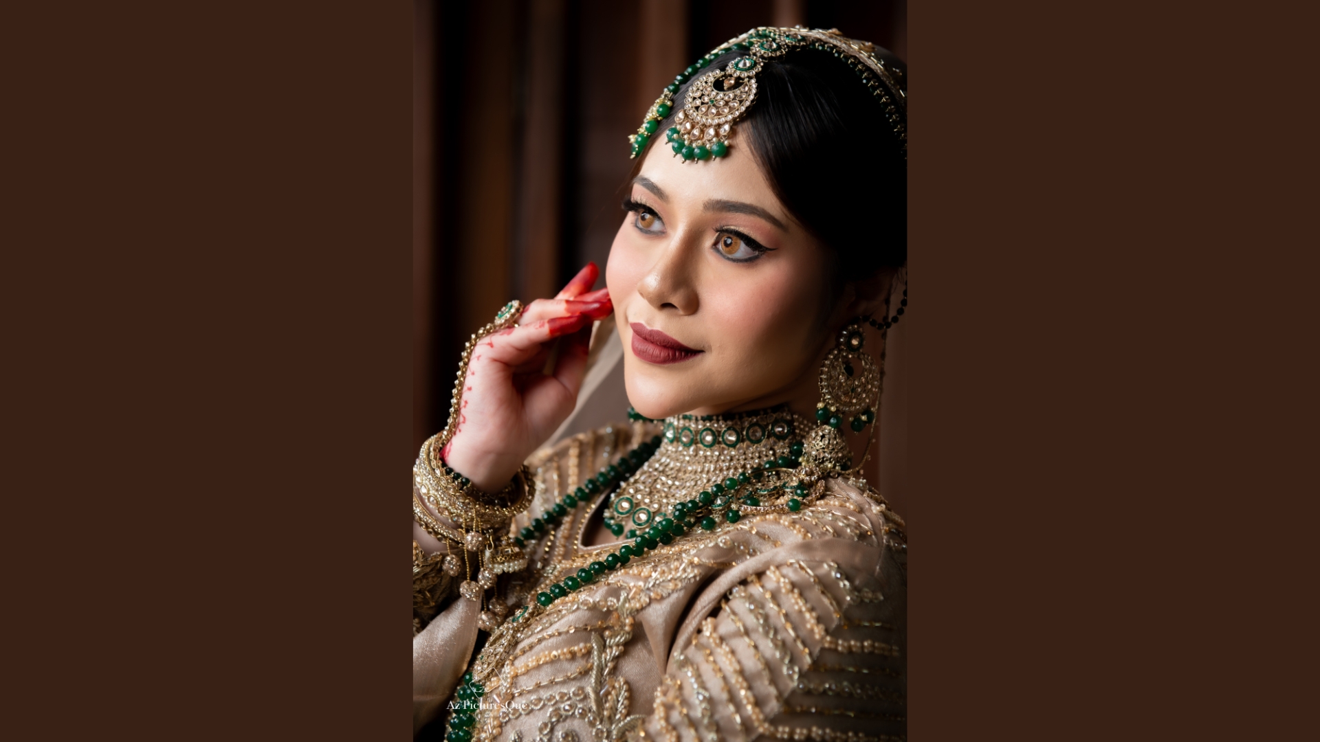 Maang tikka and hair accessories for complete bridal look
