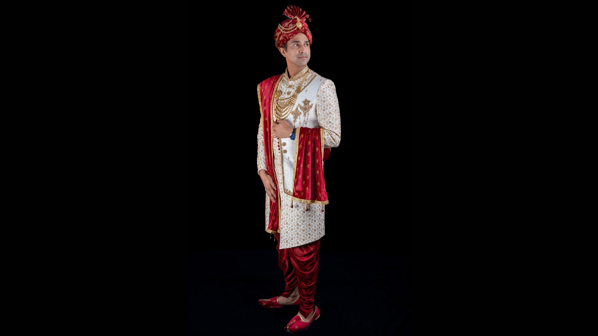 Champagne gold contemporary sherwani with modern silhouette